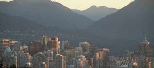 Vancouver mayor promises new vacant home tax by 2017